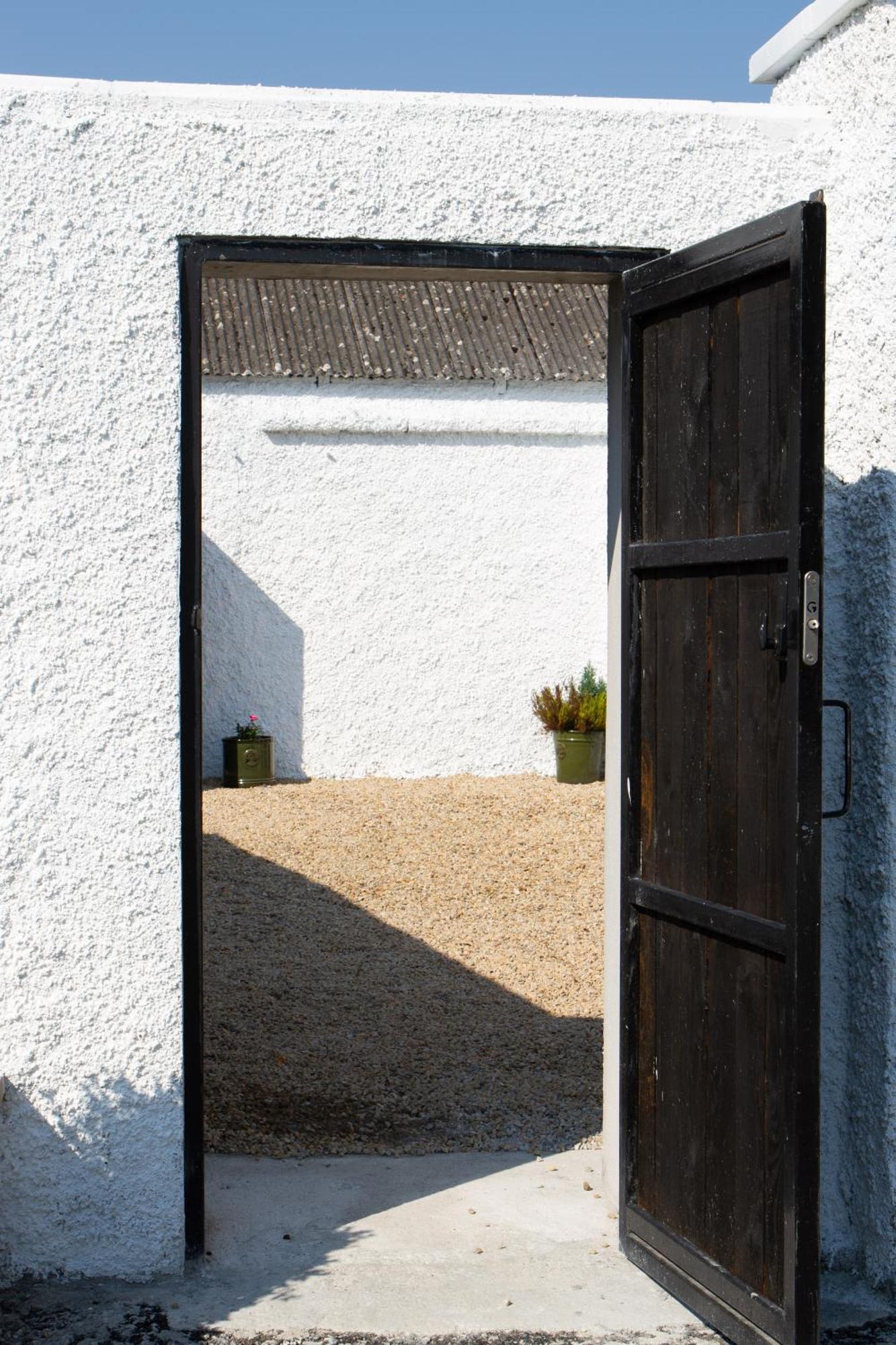 Hill House Lodge Sleeps 6 Overlooking The Rock Of Cashel Cashel  Exterior photo